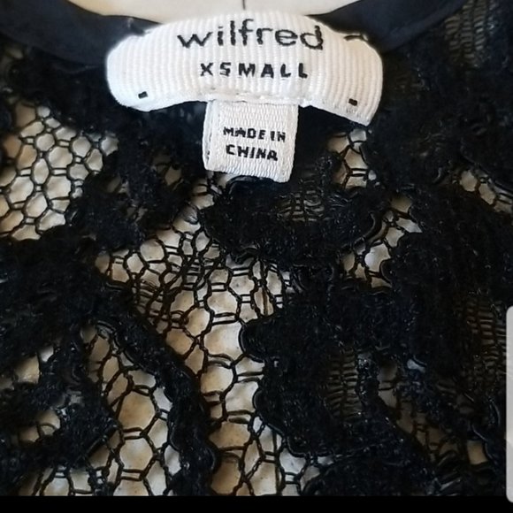 Wilfred (Aritzia) Black Lace Racerback Tank Top - Picture 2 of 2